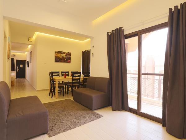 24 Gold Hotel : photo 4 de la chambre chambre familiale