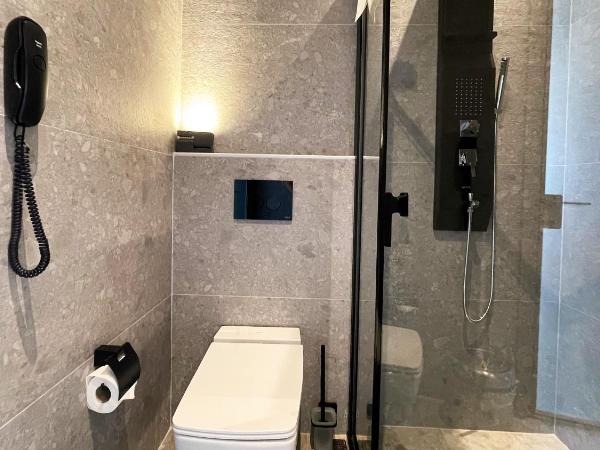 Nevv Bosphorus Hotel & Suites : photo 6 de la chambre chambre double avec terrasse