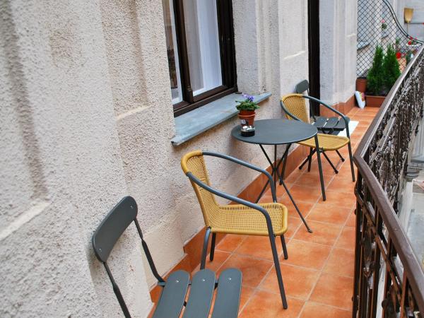 Anabelle Bed and Budapest : photo 9 de la chambre chambre triple supérieure