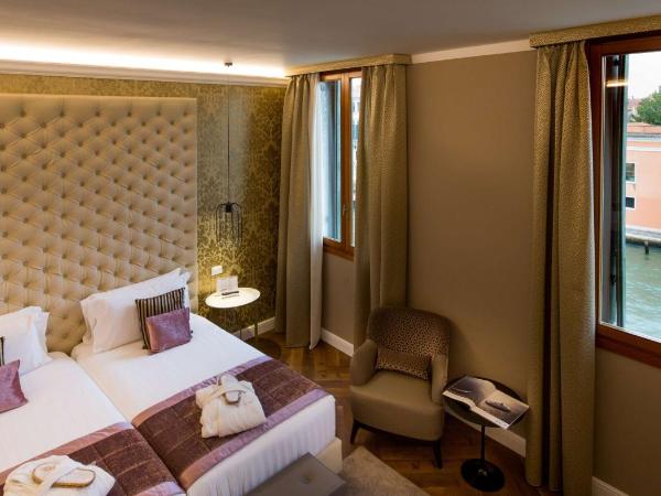 BW Premier Collection CHC Continental : photo 2 de la chambre chambre supérieure - vue grand canal