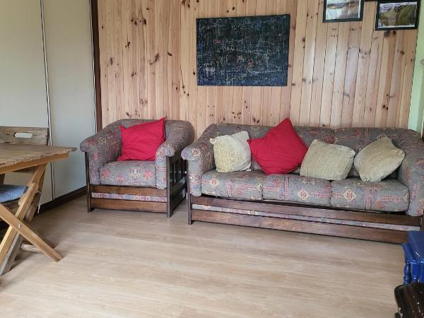 RiverHouse - Near River - Near Ocean - Near Porto : photo 10 de la chambre suite - vue sur jardin