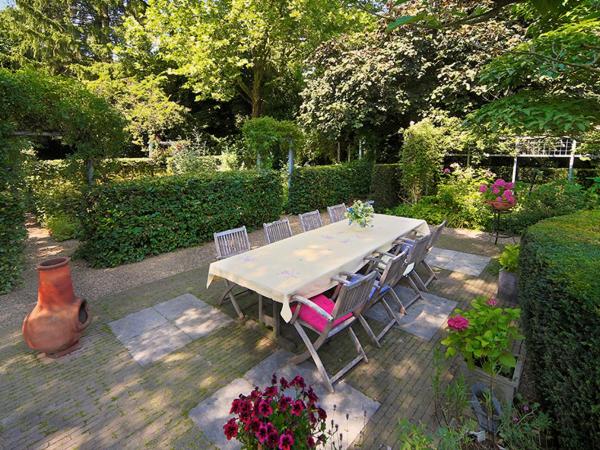 Annelies'Place to B& B : photo 5 de la chambre chambre double - vue sur jardin