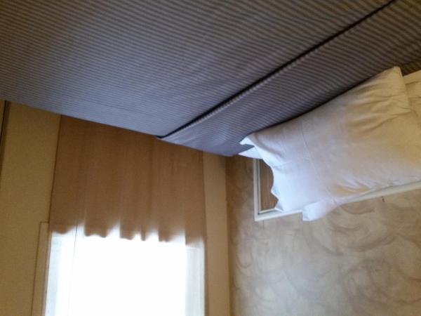 A Voyageur's Guest House : photo 3 de la chambre chambre double avec salle de bains privative