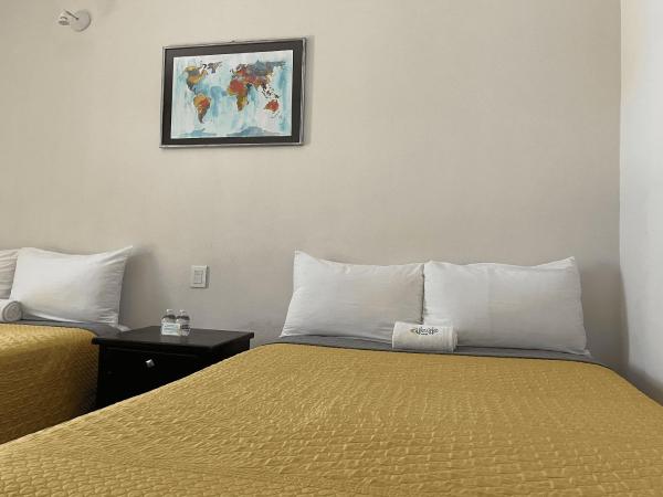 Hotel Allende Morelia : photo 2 de la chambre chambre quadruple