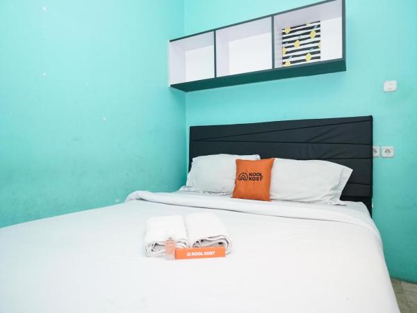 KoolKost near Universitas BINUS Anggrek : photo 1 de la chambre chambre double deluxe