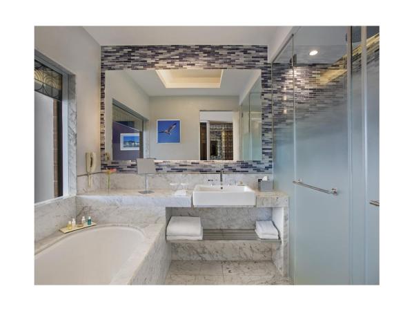 The Grand Tarabya Hotel : photo 1 de la chambre chambre lits jumeaux de luxe - vue sur port de plaisance