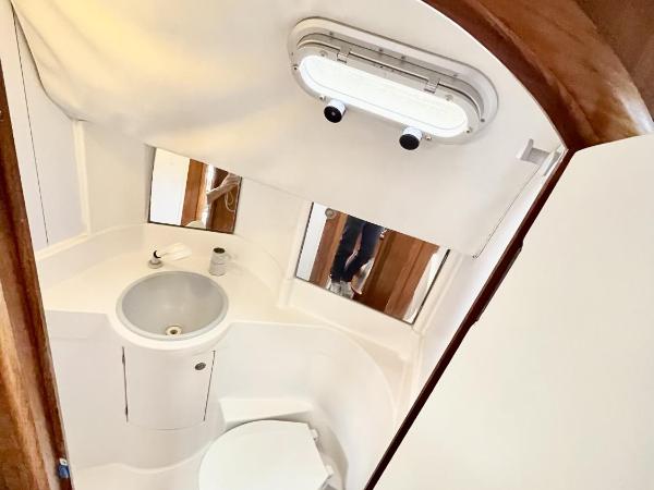 Matahari - Bateau cocooning à quai : photo 5 de la chambre appartement - vue sur mer