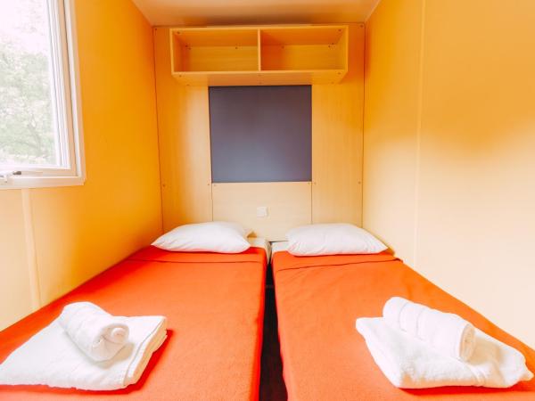 Village Vacances Le Parc Des Chênes (by Popinns) : photo 4 de la chambre mobile home