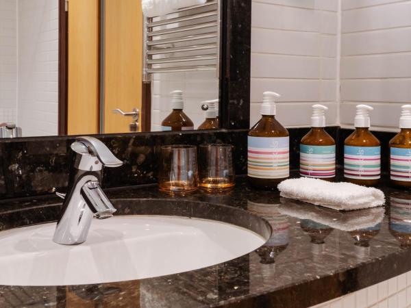 The Alan : photo 4 de la chambre chambre 2 lits doubles