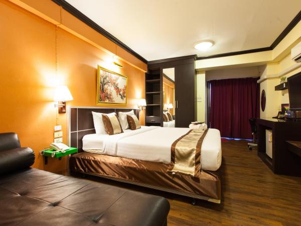 Vabua Asotel Bangkok : photo 4 de la chambre suite double