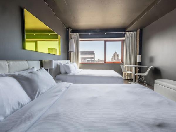 Hotel Zero 1 Montreal : photo 4 de la chambre chambre deluxe double ou lits jumeaux