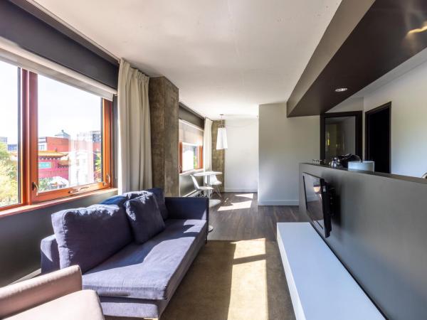 Hotel Zero 1 Montreal : photo 1 de la chambre suite 2 chambres lit queen-size