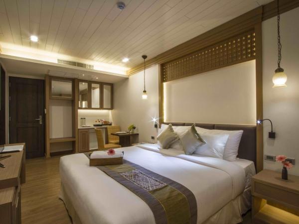 Maraya Hotel & Resort -SHA Plus : photo 1 de la chambre hébergement de luxe avec piscine