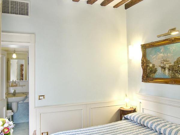 Palazzo La Scala : photo 8 de la chambre chambre double ou lits jumeaux
