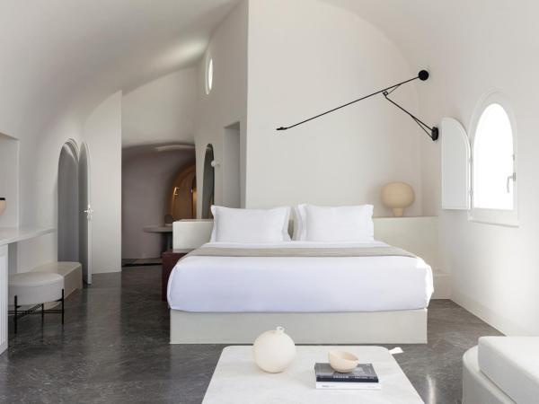 Canaves Oia Suites - Small Luxury Hotels of the World : photo 2 de la chambre villa 2 chambres :