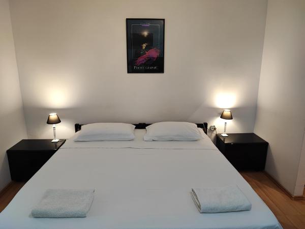 Private Accommodation Raspudic : photo 4 de la chambre chambre double deluxe