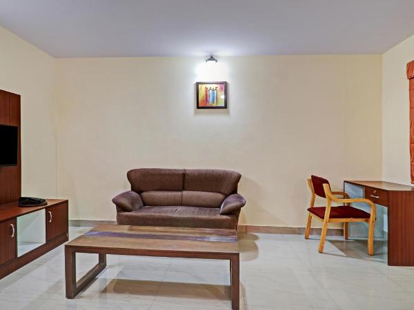 Treebo Akshaya Mayflower Vijaya Bank Layout : photo 8 de la chambre [sanitized] premium double room