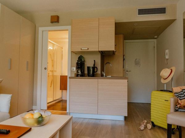 Résidence Châteauneuf : photo 1 de la chambre studio (2 adultes)
