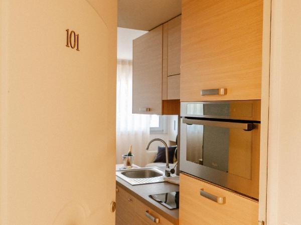 Résidence Châteauneuf : photo 2 de la chambre studio (2 adultes)