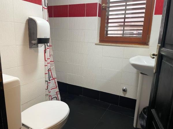 Hostel Pipištrelo : photo 6 de la chambre chambre double avec salle de bains commune