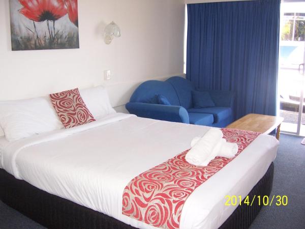 Aspley Motor Inn : photo 7 de la chambre chambre standard lit queen-size