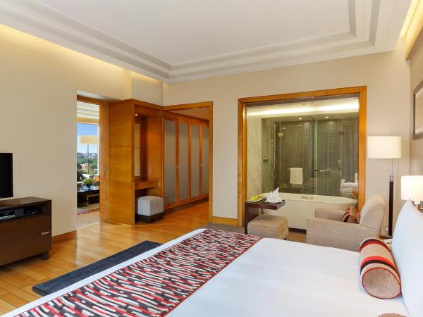 Crowne Plaza Today Gurugram, an IHG Hotel : photo 2 de la chambre one-bed suite room