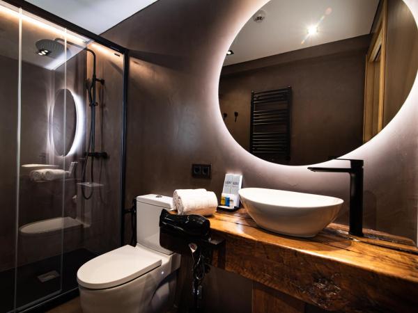 Hotel Atari : photo 2 de la chambre chambre double ou lits jumeaux avec balcon