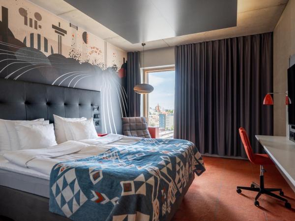 Solo Sokos Hotel Torni Tampere : photo 2 de la chambre chambre lit king-size standard