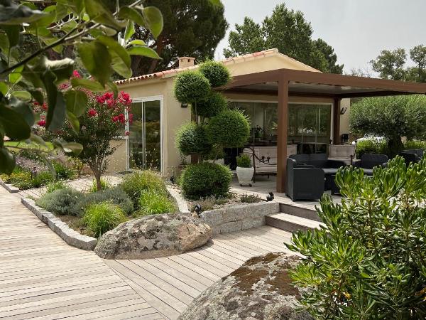 Les Jardins De Santa Giulia - Charmante chambre d'hôte : photo 6 de la chambre chambre simple