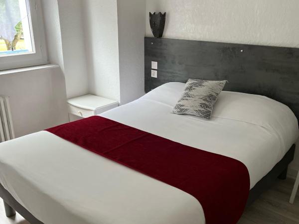 Hôtel Agena : photo 5 de la chambre chambre double avec douche
