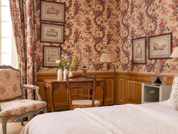 La Mirande : photo 8 de la chambre chambre de luxe double ou lits jumeaux