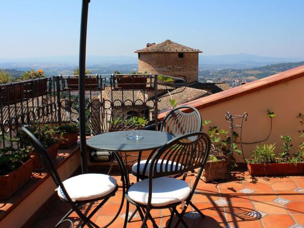 Primavera Mini Hotel : photo 9 de la chambre chambre double ou lits jumeaux avec terrasse