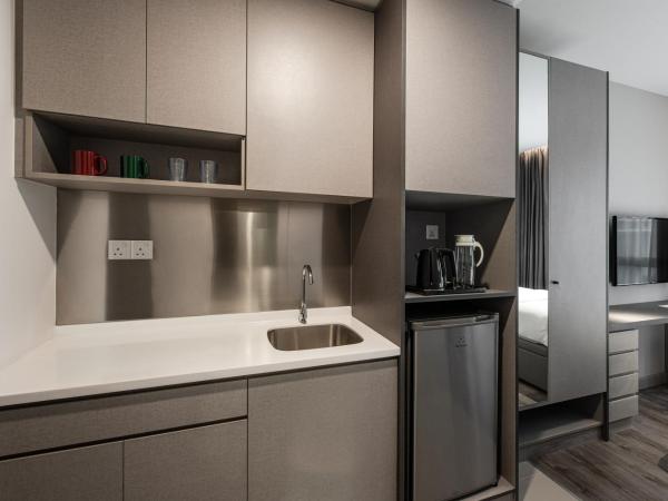 Komune Living : photo 4 de la chambre studio thinker 2