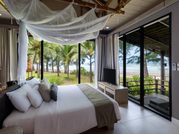 Twin Lotus Resort and Spa - SHA Plus - Adult Only Hotel : photo 2 de la chambre villa de luxe - front de mer

