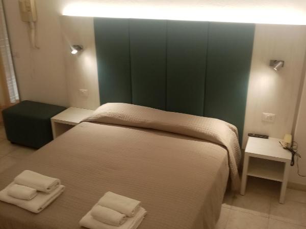 Hotel Ribot : photo 1 de la chambre chambre double ou lits jumeaux