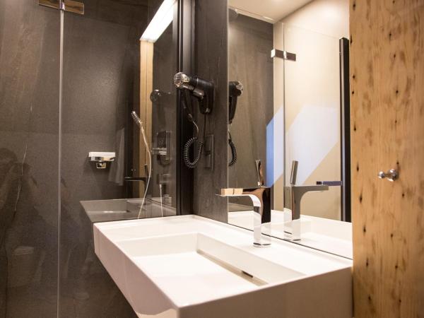 Hotel Nicolaus : photo 3 de la chambre chambre simple standard avec douche