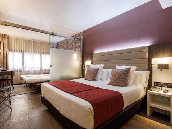 Hotel Ronda Lesseps : photo 2 de la chambre chambre familiale de luxe 