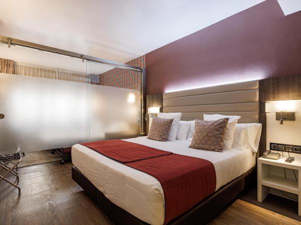 Hotel Ronda Lesseps : photo 7 de la chambre chambre familiale de luxe 
