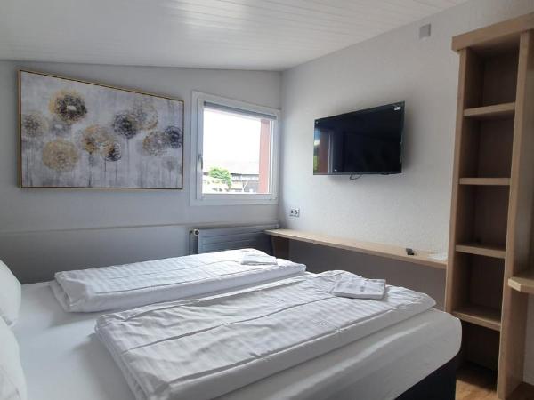 The River Village : photo 5 de la chambre chambre double standard avec salle de bains commune