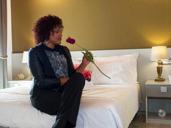 B&B Pousada Rio Aosta-servizi di Bed and breakfast : photo 10 de la chambre chambre lit king-size - vue sur montagne