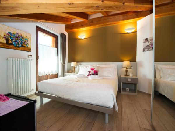 B&B Pousada Rio Aosta-servizi di Bed and breakfast : photo 7 de la chambre chambre lit king-size - vue sur montagne