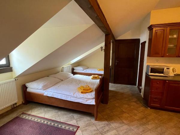 Pension Pod Radnicí : photo 3 de la chambre chambre triple