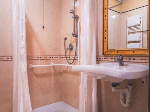 Hotel Al Malcanton : photo 4 de la chambre chambre familiale