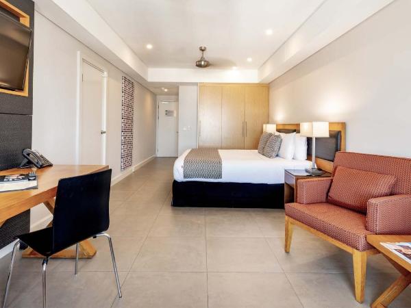 Oaks Darwin Elan Hotel : photo 3 de la chambre chambre d'hôtel - vue sur port - service de ménage non inclus