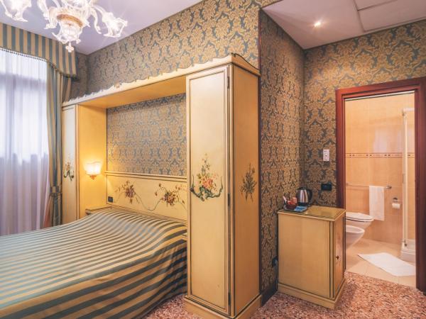 Hotel Al Malcanton : photo 1 de la chambre chambre double ou lits jumeaux standard