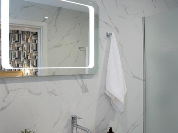 Hypnos Inn Athens : photo 7 de la chambre chambre exécutive avec balcon