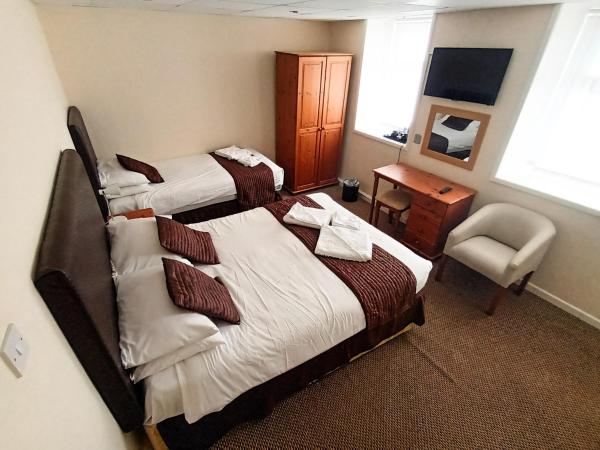 Stuart hotel : photo 7 de la chambre chambre triple confort avec douche
