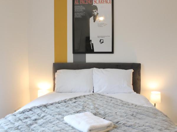 St Peter's Shared House : photo 3 de la chambre chambre double - vue sur jardin