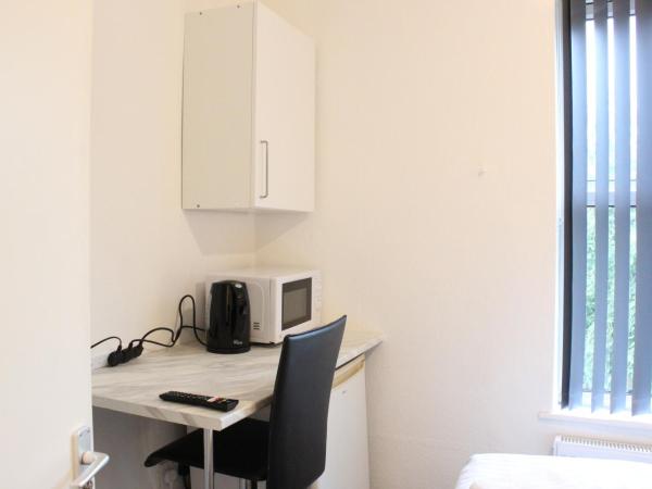 St Peter's Shared House : photo 5 de la chambre chambre simple standard avec salle de bains commune