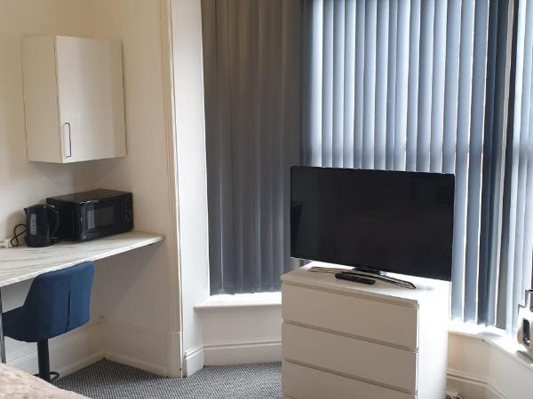 St Peter's Shared House : photo 7 de la chambre chambre double avec salle de bains commune